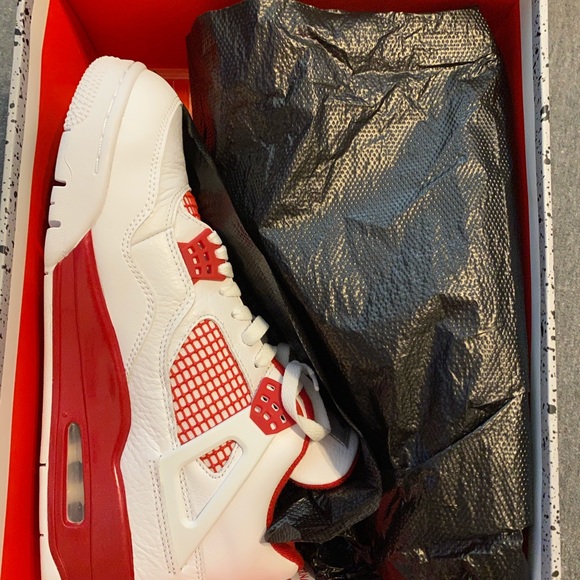 Jordan - Picture 2 of 3